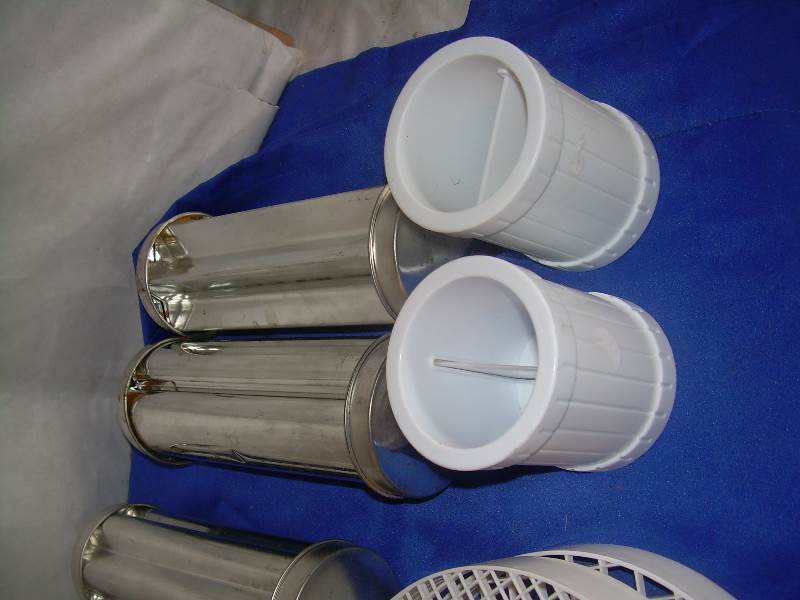 Misc box of kitchen Items