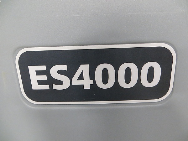 Commercial Floor Scrubber Advance ES4000 Rider Extractor