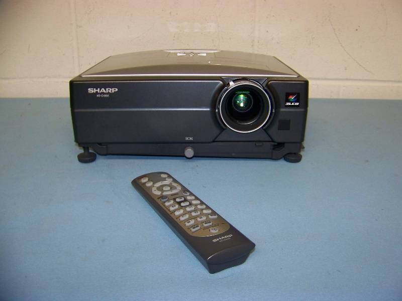 lot 7 image: Sharp, XG-C435X, LCD Projector with Remote Control and Travel Bag