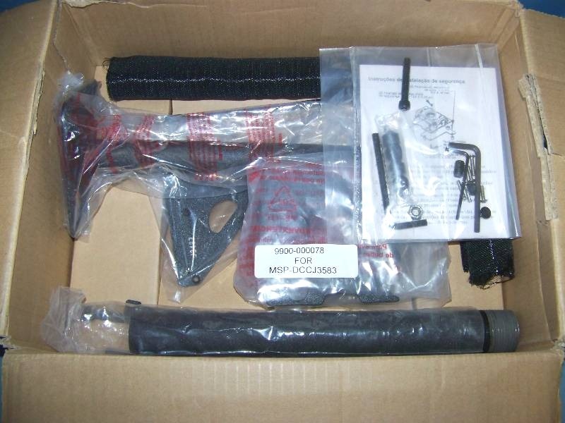 lot 13 image: Chief Manufacturing, Universal Ceiling Projector Mount Kit - NEW in original box