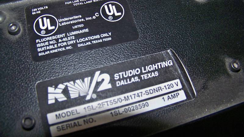 lot 18 image: PrimeTime Lighting Systems, KW2, Studio (FilmVideo) Light with Light Truss Clamp