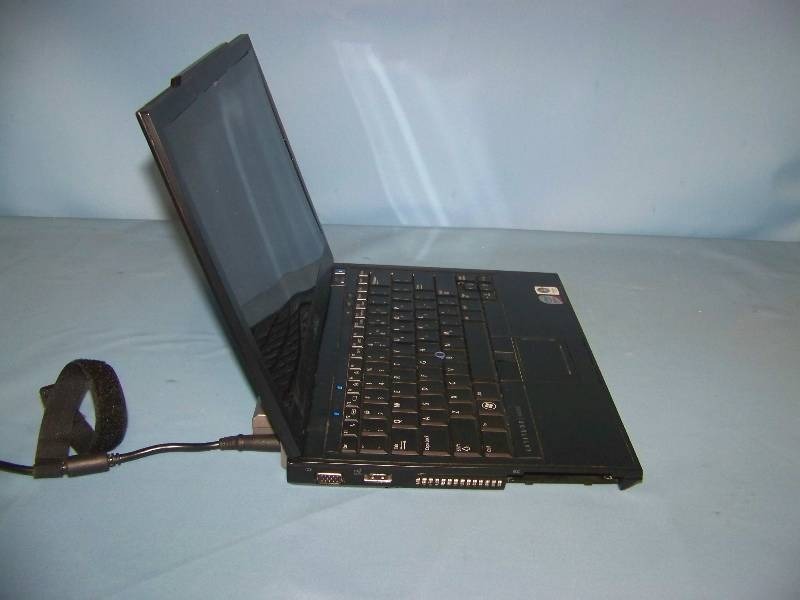 lot 25 image: Dell, Latitude, E4300, Laptop Computer