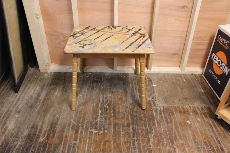 lot 23 image: Wood End Table