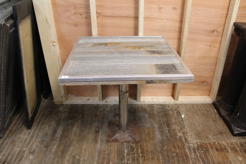 lot 31 image: Barnwood Table