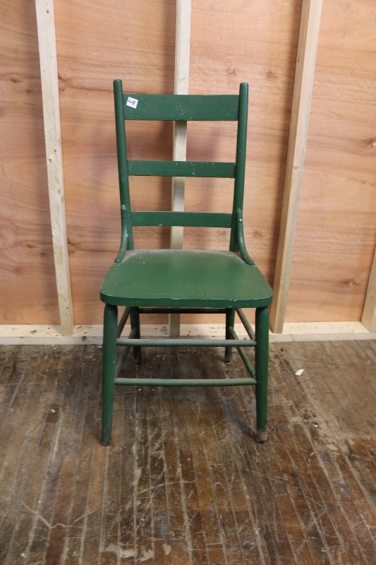 lot 48 image: Vintage Painted Chair