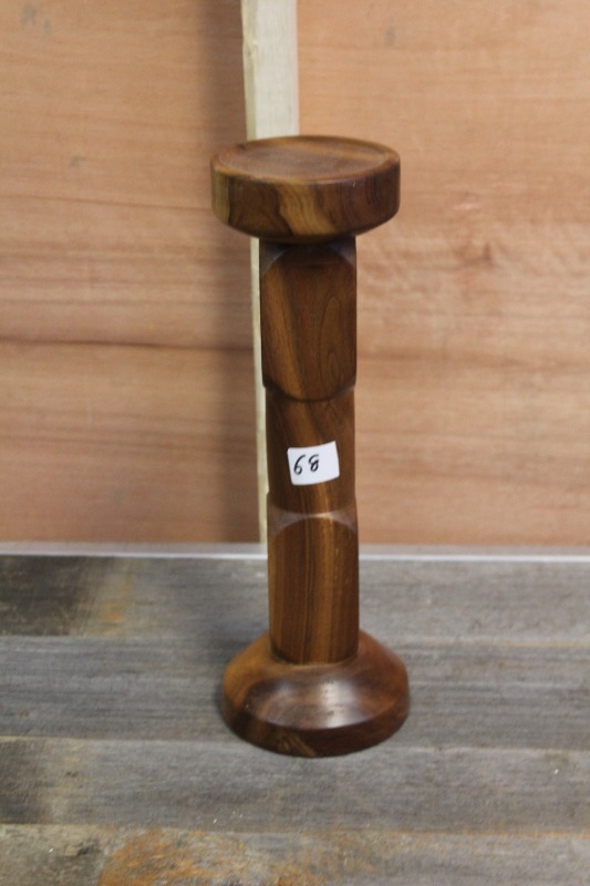 lot 68 image: Candle Pedestal
