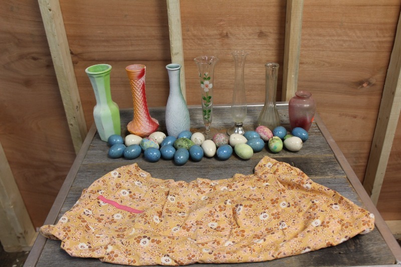 lot 110 image: Collection of Vases and Eggs