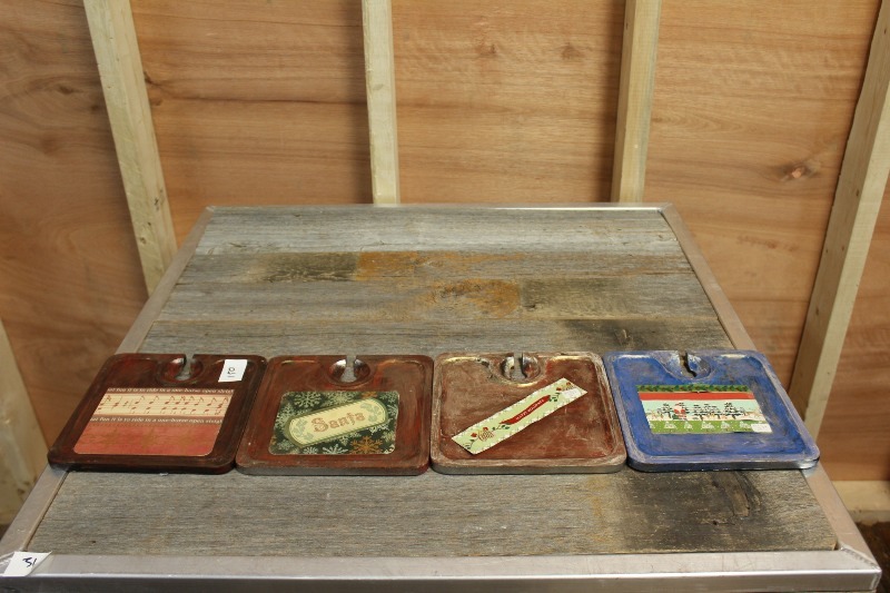 lot 150 image: Pot Holders