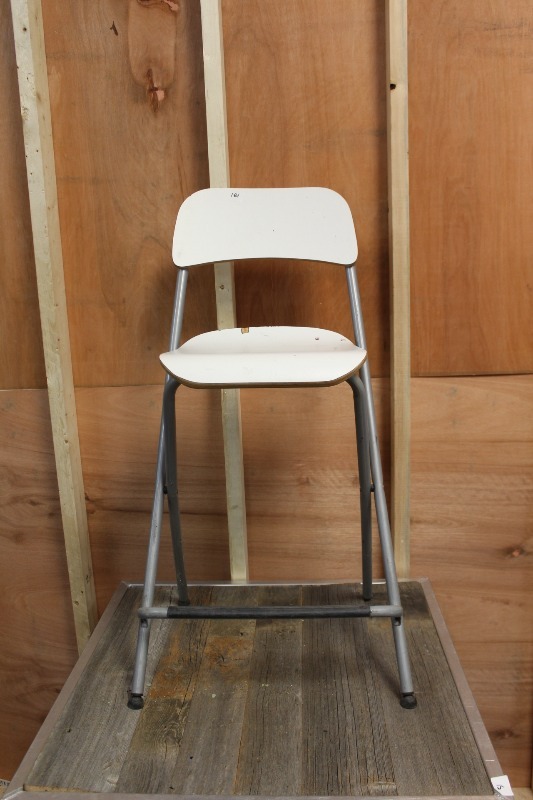 lot 181 image: Vintage Folding Stool