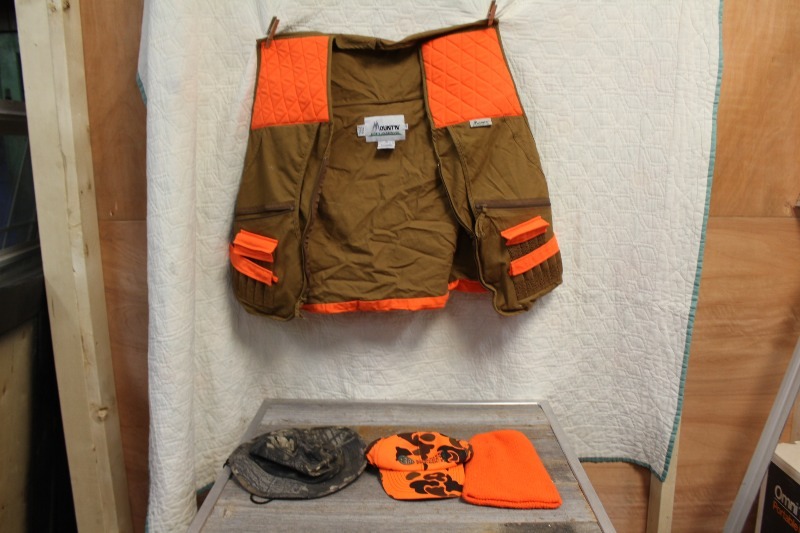 lot 244 image: Hunting Vest and Hats, Size 3x