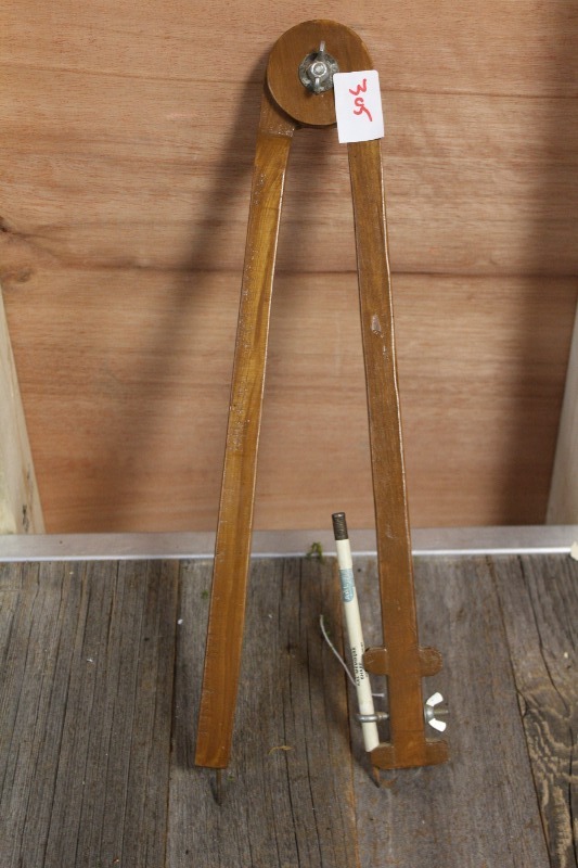 lot 305 image: Large Vintage Protractor