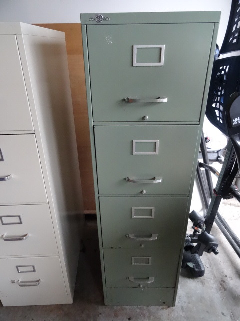 15 metal 4 drawer file cabinet