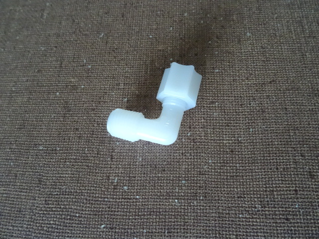 Compression fitting