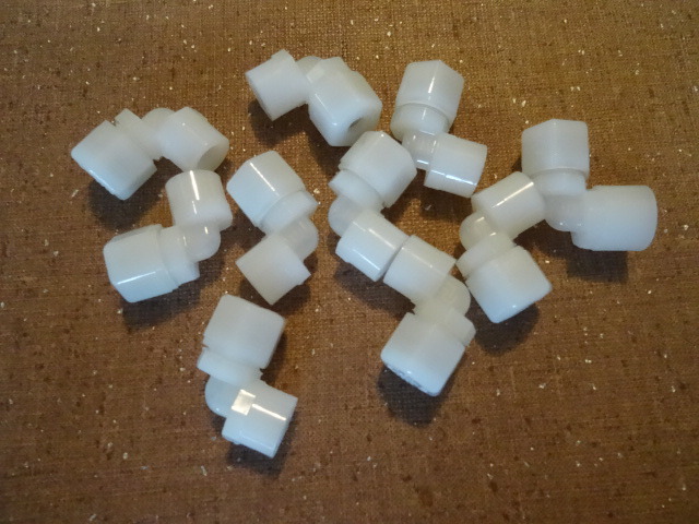 Female 14 pipe to 14 tube. Qty 23