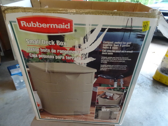 Rubbermaid small deck box.