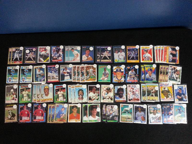 lot 85 image: Molitor, Mattingly, Maddux, McCovey, Morgan  More