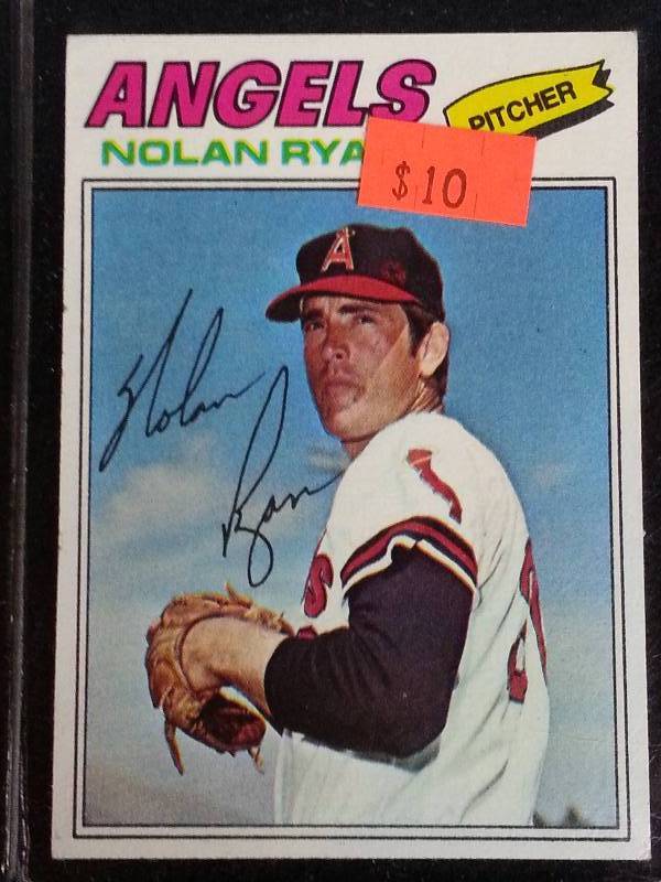 lot 96 image: 1976 & 1986 Nolan Ryan Baseball Cards