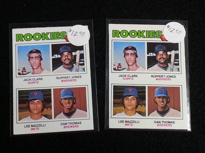 lot 100 image: Lot of (2) 1977 Topps Jack Clark Rookie Cards