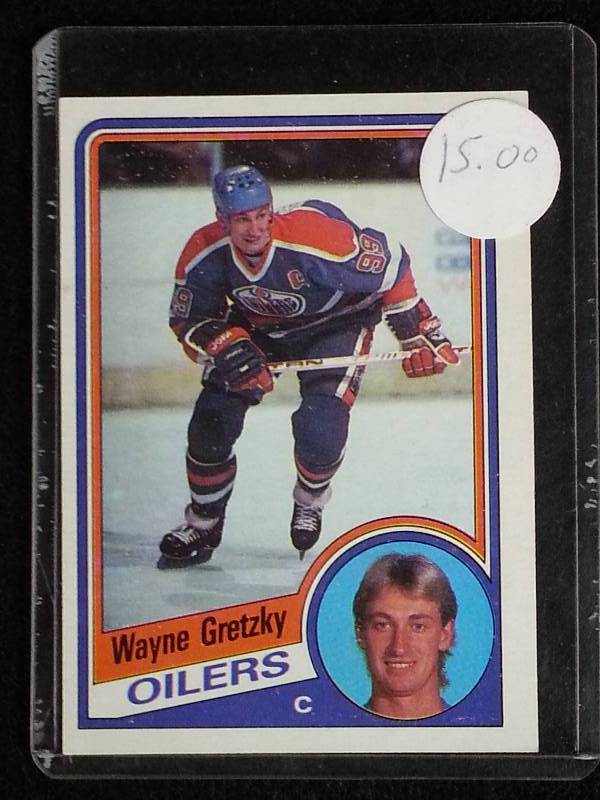 lot 119 image: 1984-1985 Topps Wayne Gretzy Hockey Card