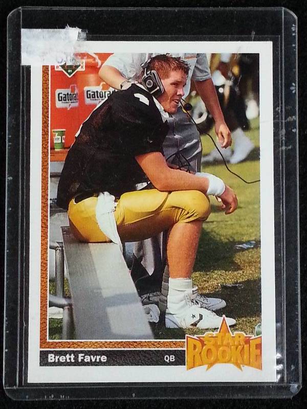 lot 123 image: 1991 Upper Deck Brett Favre Rookie Card