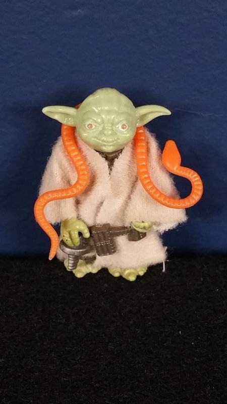 lot 138 image: Original Yoda w Cloak, Belt, & Snake