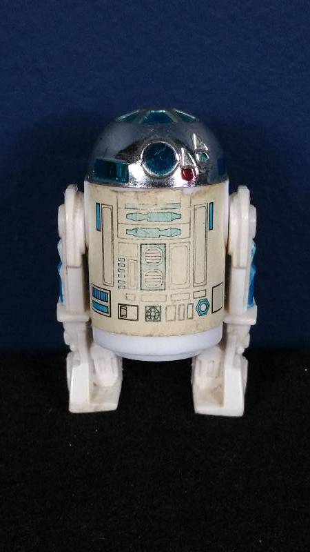 lot 142 image: 1977 R2D2