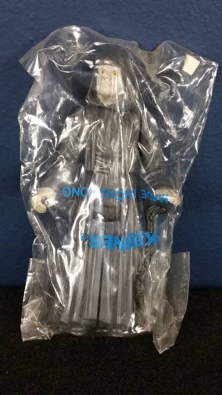 lot 150 image: 1984 Emporer Palpatine w Staff Complete