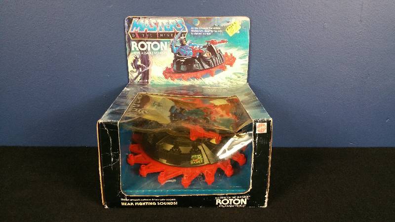 lot 155 image: 1983 He-Man Roton NIB