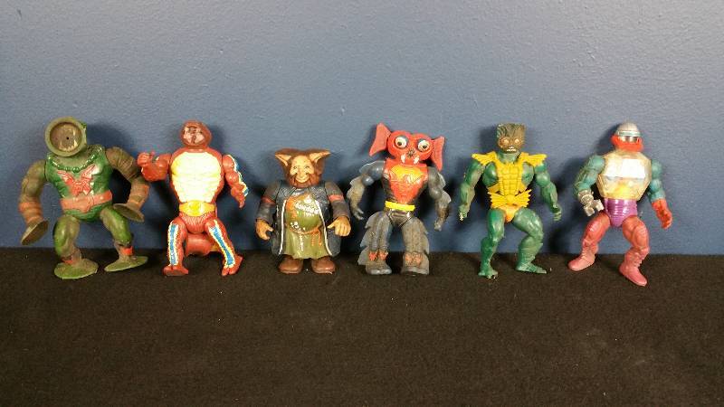 lot 204 image: Lot of (6) Vintage He-Man Action Figures - Merman and More