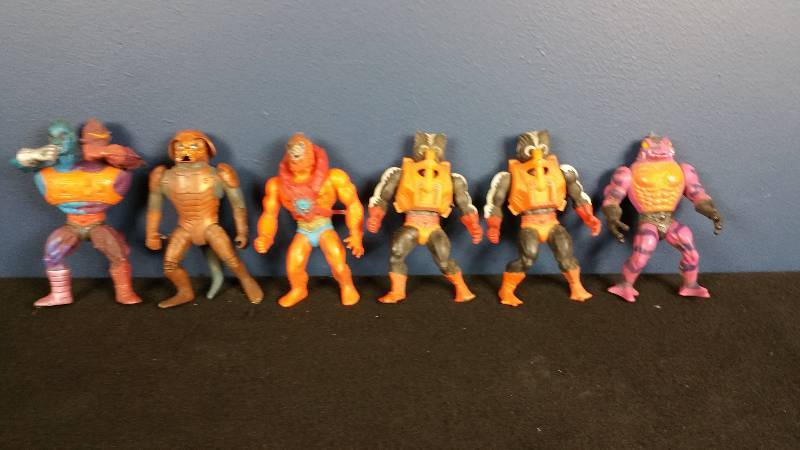 lot 207 image: Lot of (6) Vintage He-Man Action Figures - All Bad Guys