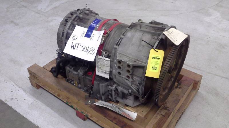 TRANSMISSION B500 GILLIG (Trans ID 2)  (420-566) (NEEDS RBLD)
