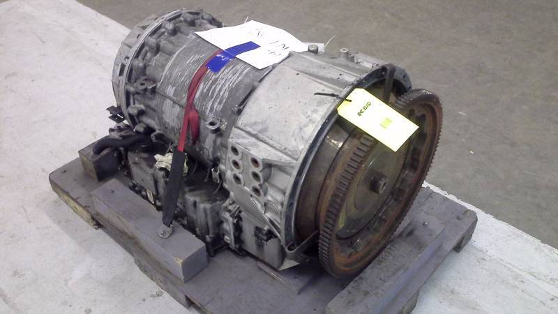 TRANSMISSION B500 GILLIG (Trans ID 2)  (420-566) (NEEDS RBLD)