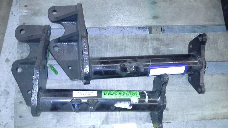 (2) BRACKET BRAKE CAM & CHAMBER MTG LREAR GILLIG