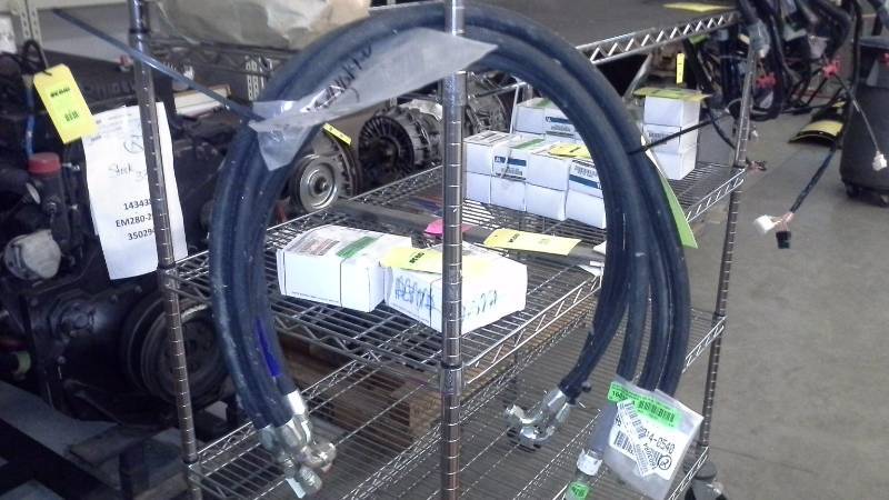 (5) HOSE POWER STEERING GILLIG 46-10A1014-0540
