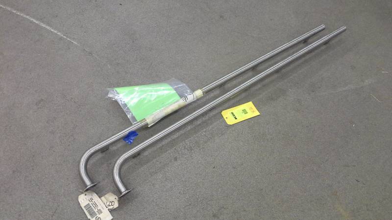 (2) TUBE DRIVERS BARRIER AISLE SIDE GILLIG 300S 55-32953-000