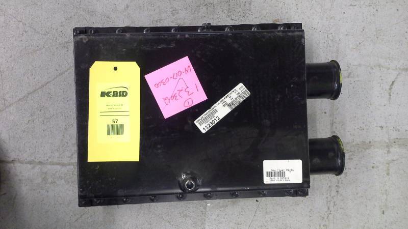 (1) COOLER TRANSMISSION OIL NEW FLYER 037919