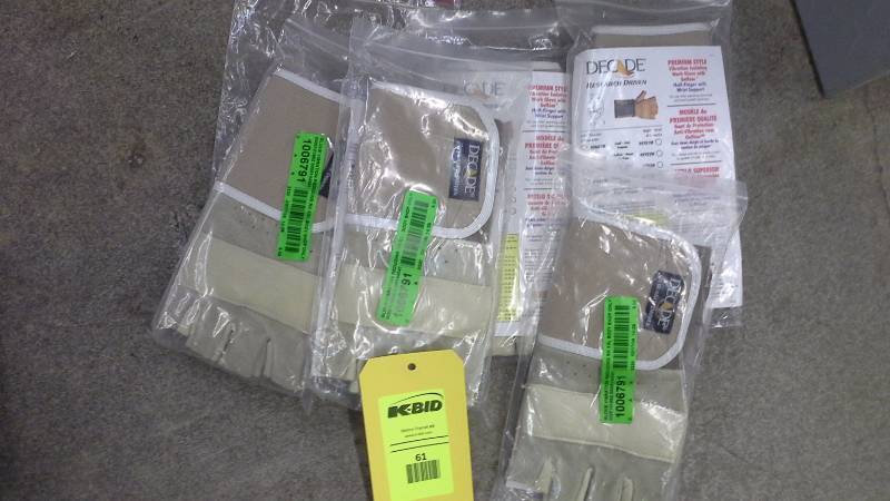 (6) GLOVE VIBRATION REDUCING RH XXL BODY SHOP ONLY 49705W