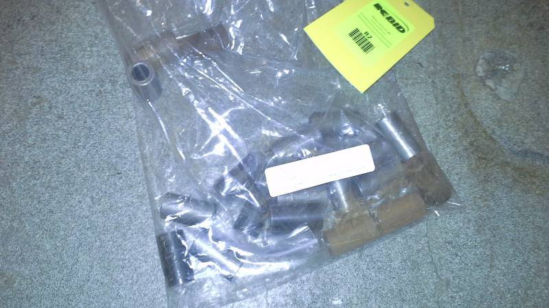 (21) SLEEVE SWAYBAR BUSHING 82-08990-003-SM GILWIPD