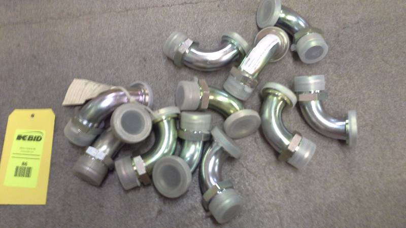 (11) FITTING ELBOW 90 DEG SPLIT FLANGE HYDRAULIC LINES 500024-24S