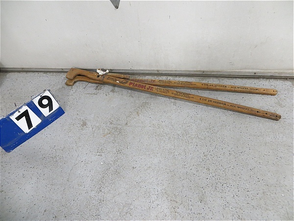 lot 79 image: Powell Cole Planter seed handles