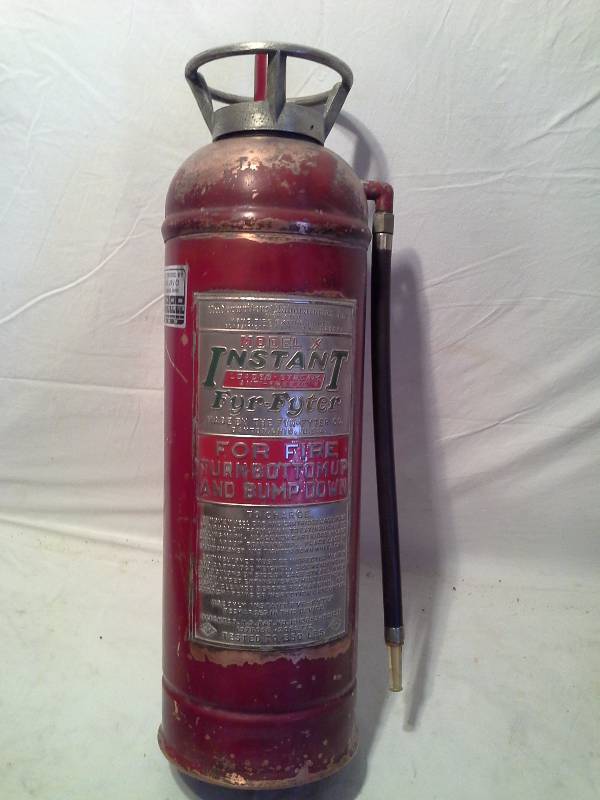 lot 27 image: Fyr-Fyter Model X Copper Fire Extinguisher