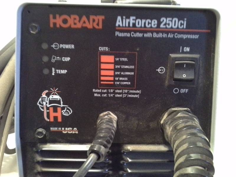 lot 5 image: Hobart Self Contained Plasma Cutter