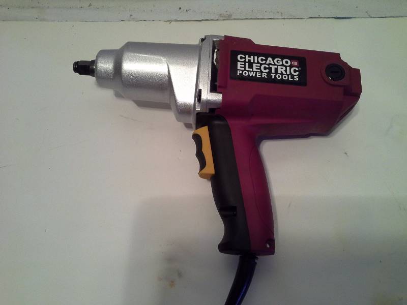 lot 47 image: 12 in. Heavy Duty Electric Impact Wrench
