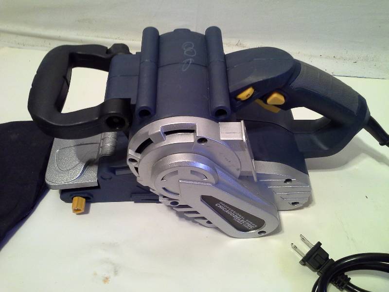 lot 48 image: 8 Amp 3 in. x 21 in. Professional Belt Sander