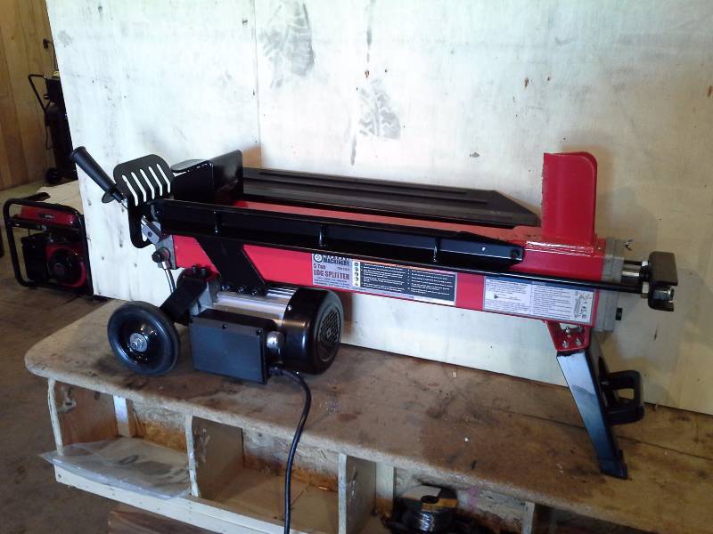 lot 4 image: 5 ton Log Splitter