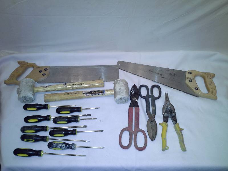 lot 12 image: Misc. Hand Tools