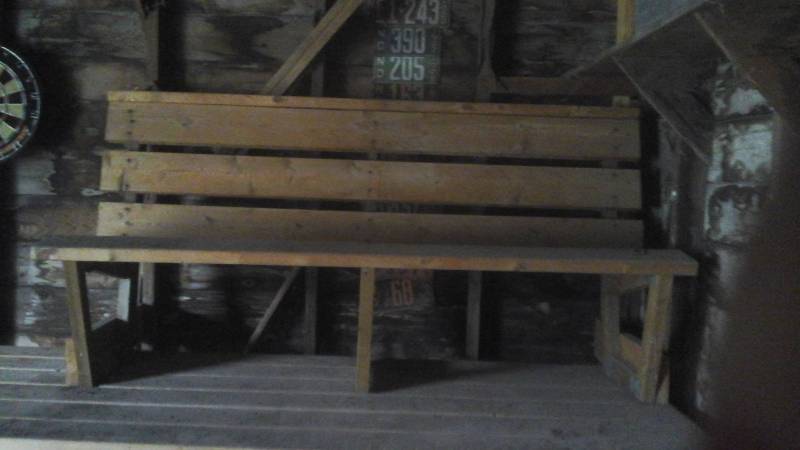 BENCH