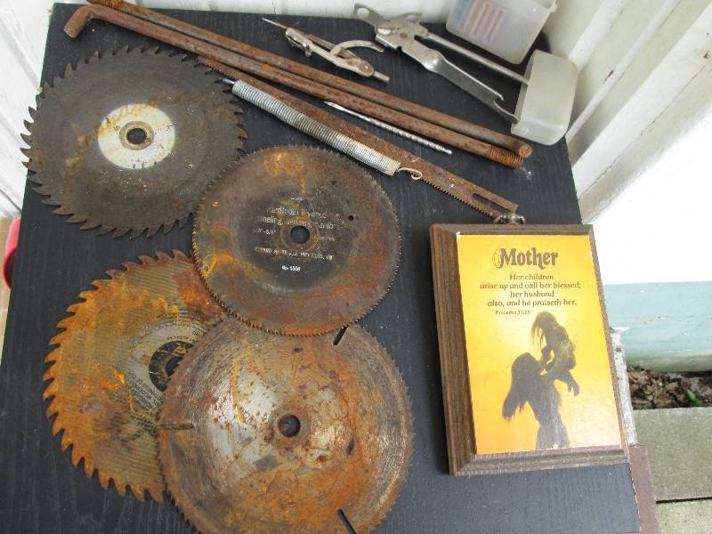 4 7 skill saw blades, 8 spring an...