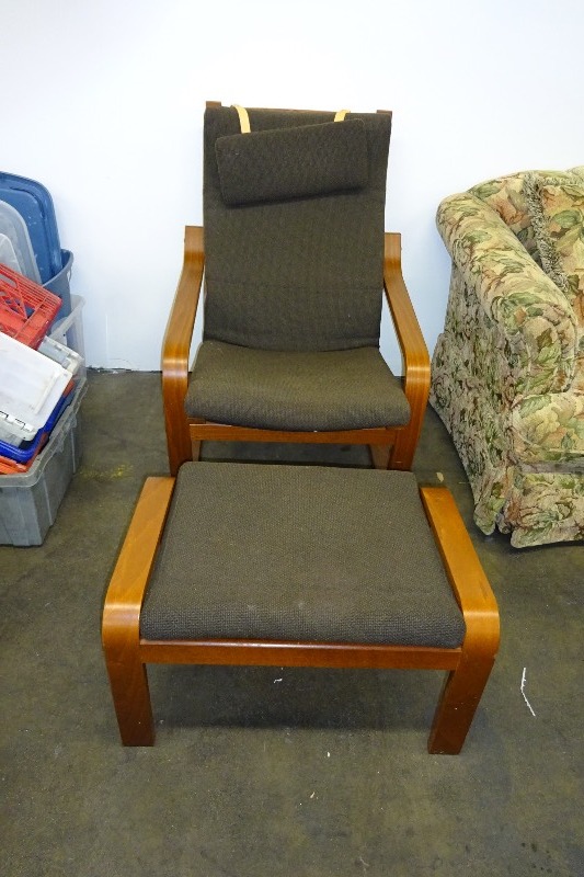 Chair with Foot Stool