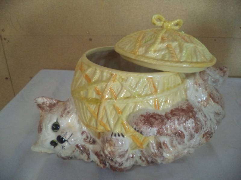 Cat Cookie Jar